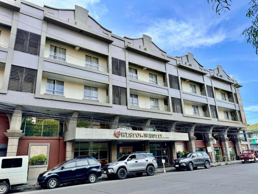 Mo2 Westown Hotel San Juan Баколод Экстерьер фото