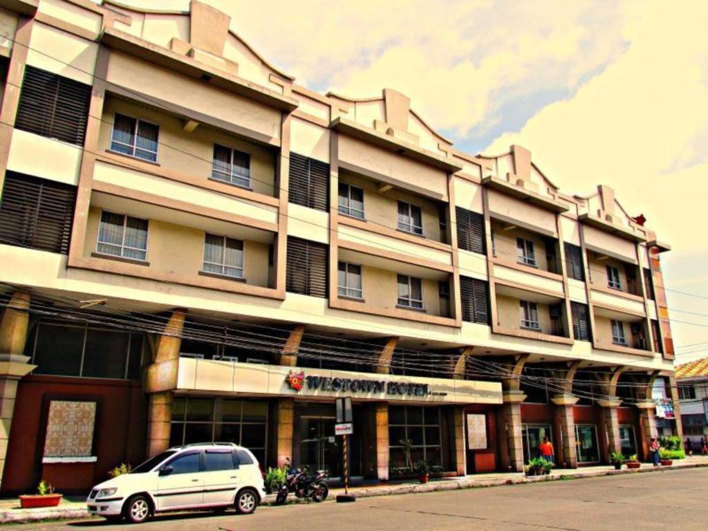 Mo2 Westown Hotel San Juan Баколод Экстерьер фото