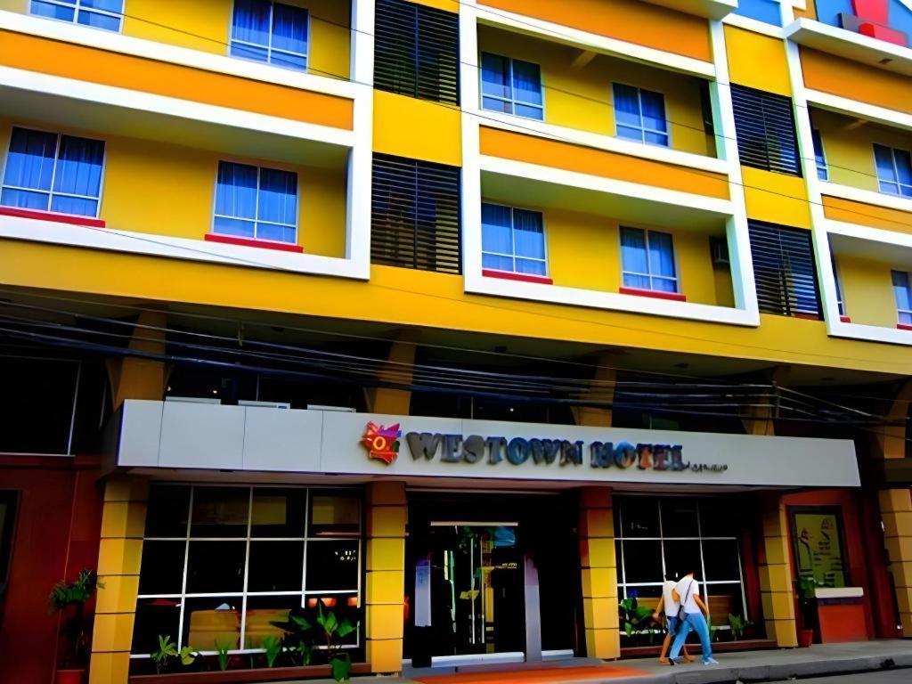 Mo2 Westown Hotel San Juan Баколод Экстерьер фото