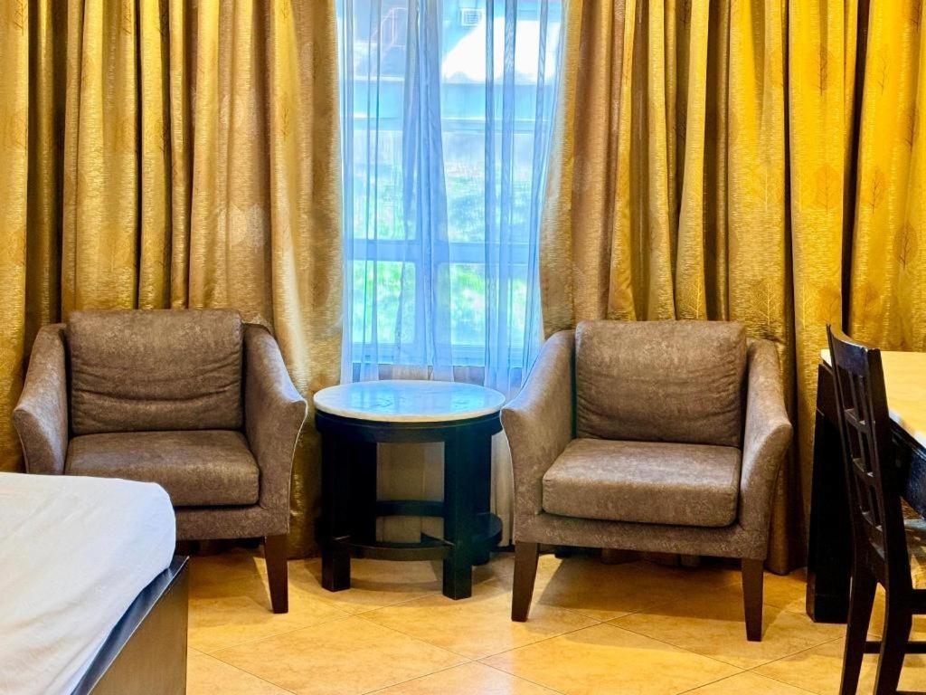 Mo2 Westown Hotel San Juan Баколод Экстерьер фото