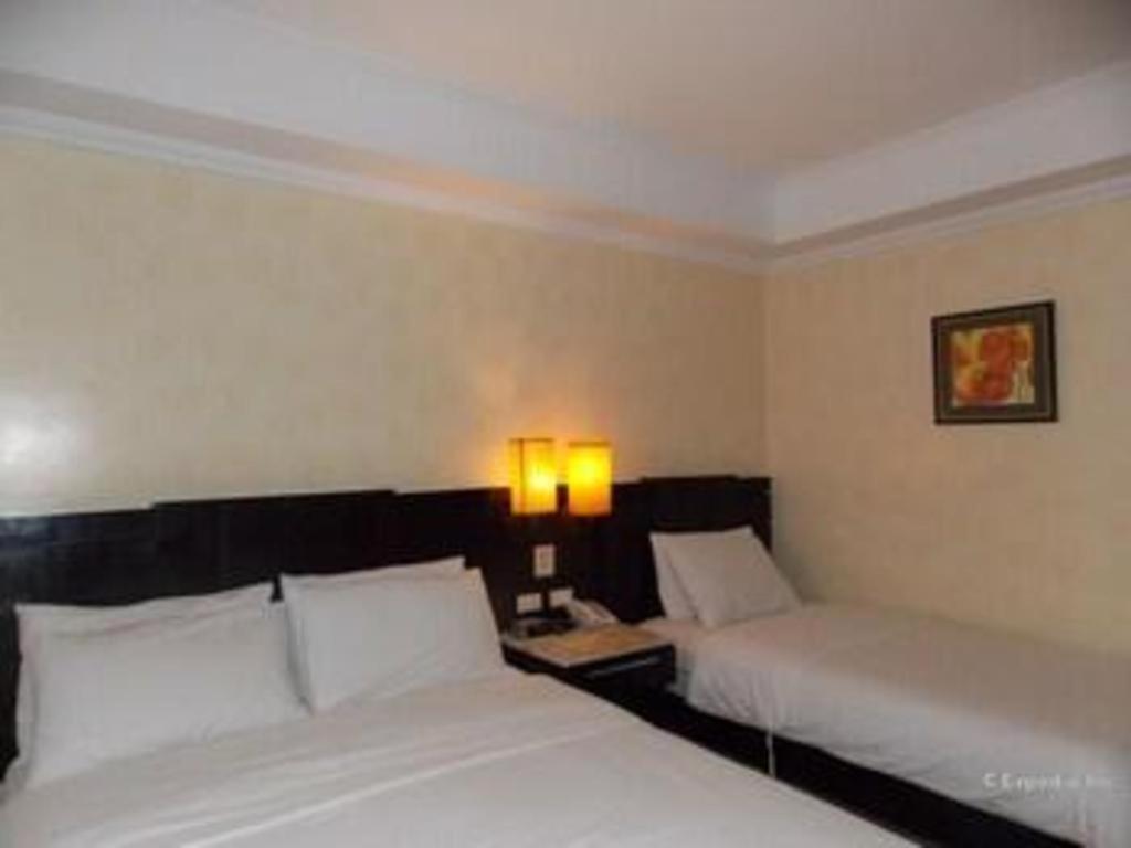 Mo2 Westown Hotel San Juan Баколод Экстерьер фото